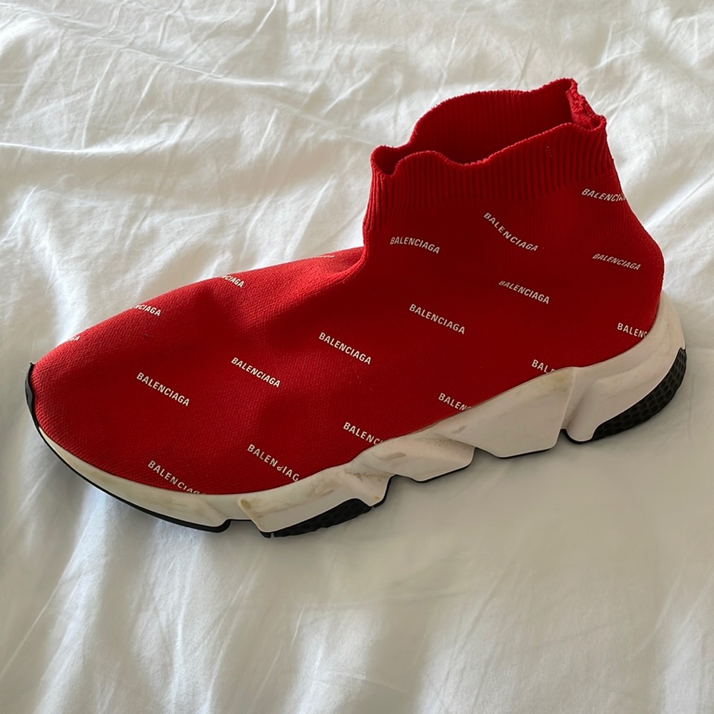 Red balenciaga sneakers logo